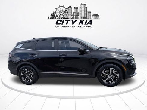 Certified 2025 Kia Sportage EX FWD image 7