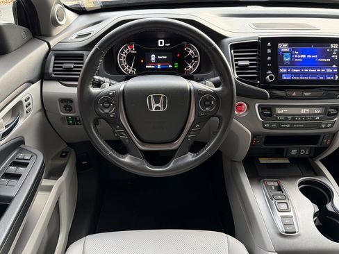 Used 2022 Honda Ridgeline RTL-E image 19