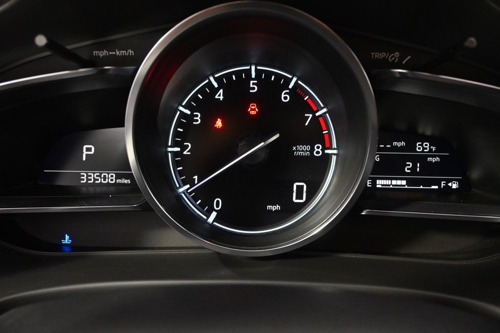 Used 2018 MAZDA MAZDA3 Grand Touring FWD image 25