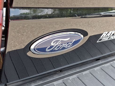 New 2025 Ford F250 Platinum image 23