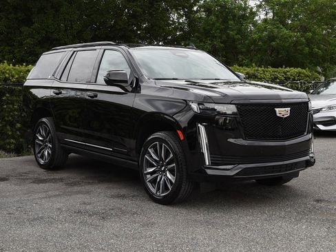 Used 2023 Cadillac Escalade Sport w/ Touring Package RWD image 7