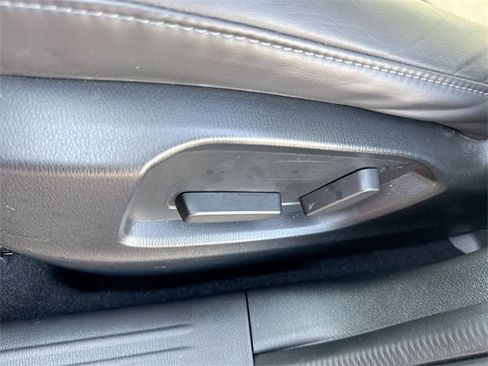 Used 2020 MAZDA CX-5 Touring image 19