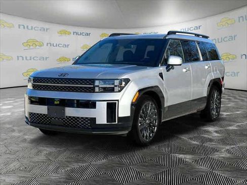 Used 2024 Hyundai Santa Fe Calligraphy image 3