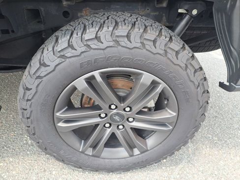 Used 2022 Ford F150 XLT w/ Equipment Group 302A High AWD/4WD image 25