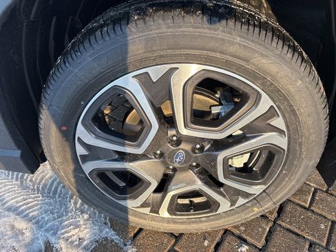 New 2026 Subaru Ascent Limited image 3