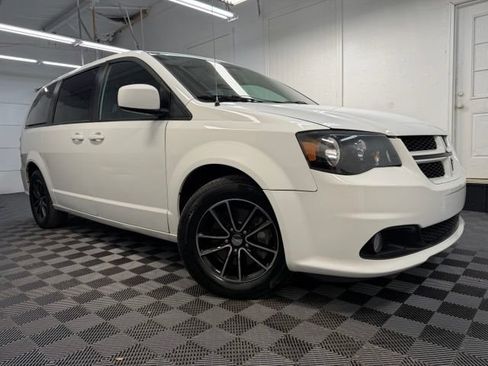 Used 2018 Dodge Grand Caravan GT FWD image 1
