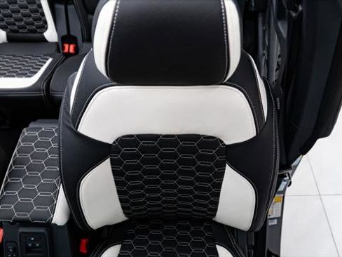 Used 2025 Ford Bronco Big Bend image 18