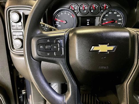 Used 2023 Chevrolet Silverado 1500 Custom image 23
