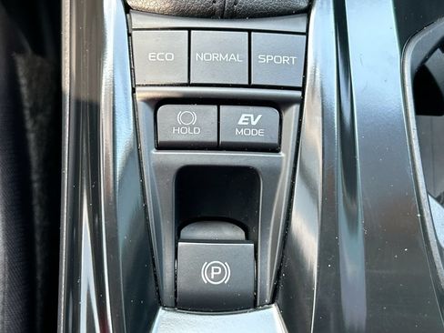 Certified 2025 Toyota Camry LE w/ Convenience Package FWD image 34
