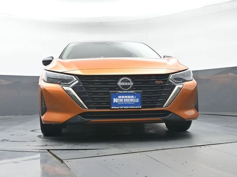 Used 2024 Nissan Sentra SR w/ SR Premium Package image 35