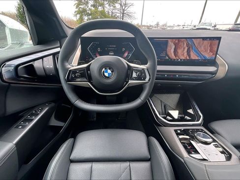 Certified 2025 BMW X3 xDrive30i image 6