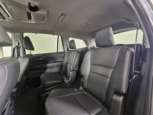 Used 2022 Honda Pilot Touring image 20