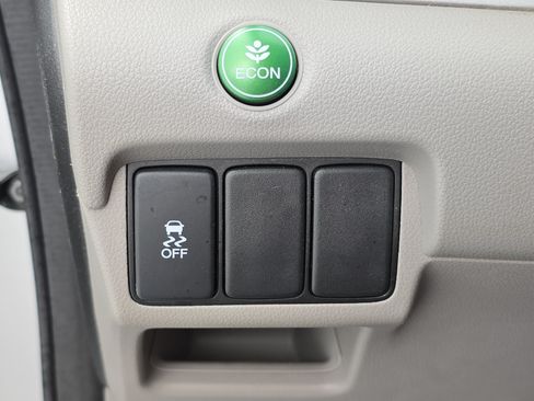 Used 2013 Honda CR-V LX image 23