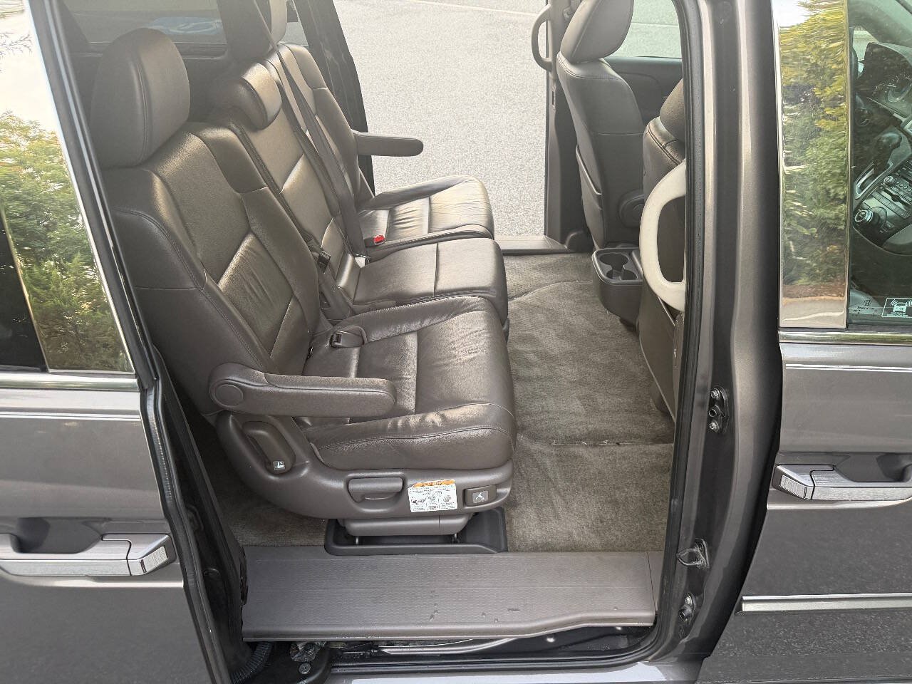 Used 2012 Honda Odyssey Touring image 16
