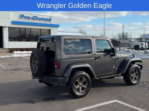 Used 2018 Jeep Wrangler Sport image 9