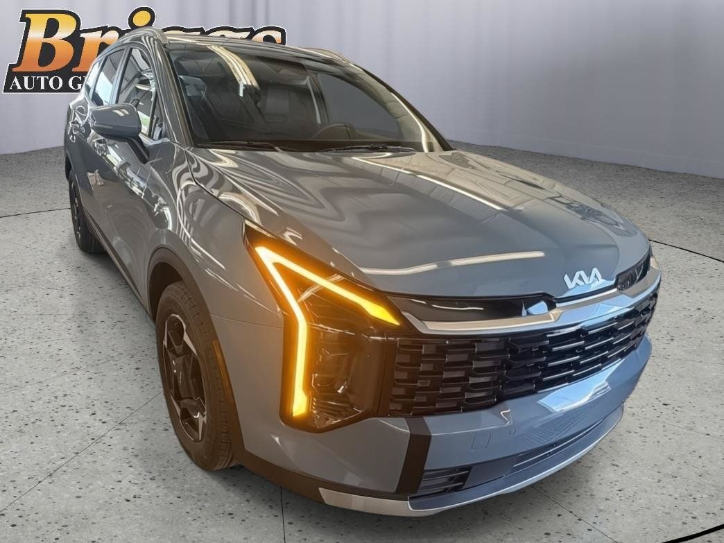 Certified 2026 Kia Sportage EX AWD/4WD image 5