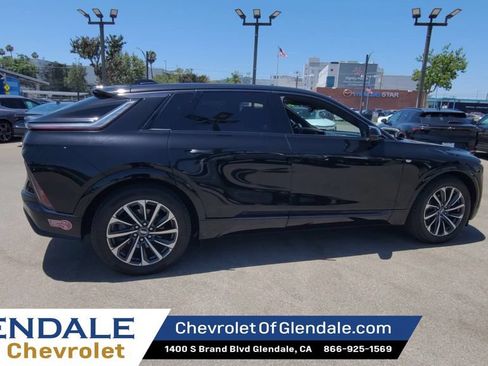 Used 2024 Cadillac Lyriq Sport RWD image 8