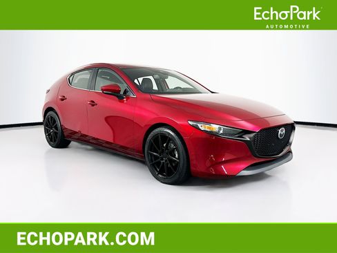 Used 2019 MAZDA MAZDA3 Hatchback image 1