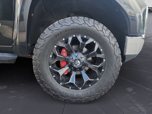 Used 2019 GMC Sierra 1500 SLT w/ SLT Premium Package AWD/4WD image 15