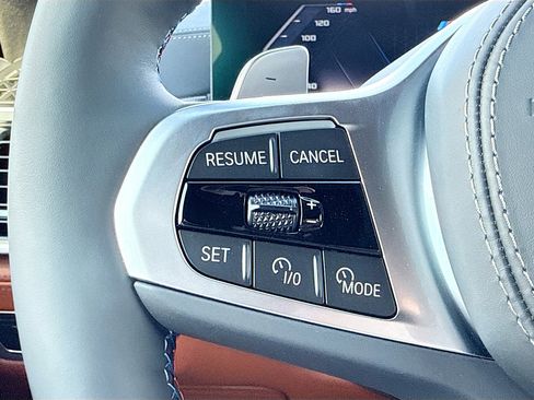 New 2026 BMW X7 M60i image 39