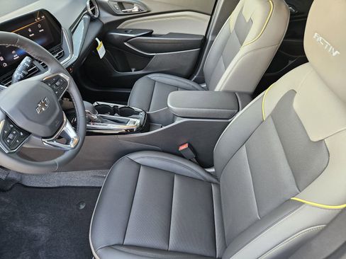 New 2026 Chevrolet Trax ACTIV w/ Sunroof Package image 16