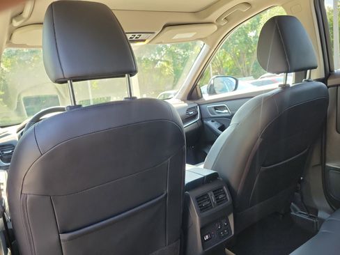 Certified 2023 Nissan Rogue Platinum w/ Platinum Premium Package FWD image 21