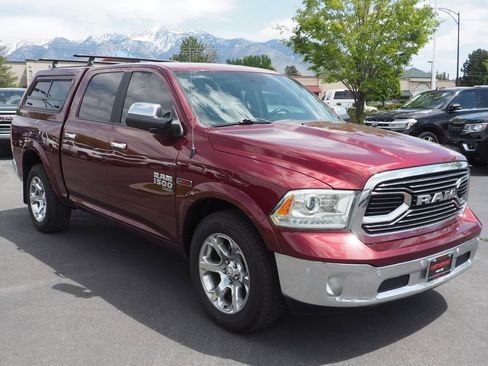 Used 2019 RAM 1500 Laramie w/ Convenience Group AWD/4WD image 3