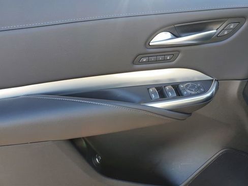 Certified 2023 Cadillac XT4 Premium Luxury w/ Cold Weather Package image 20