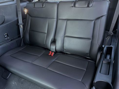 New 2024 Ford Explorer XLT w/ Equipment Group 202A image 12