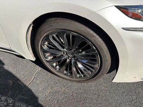 Used 2019 Lexus LS 500 w/ Interior Upgrade Package RWD image 7