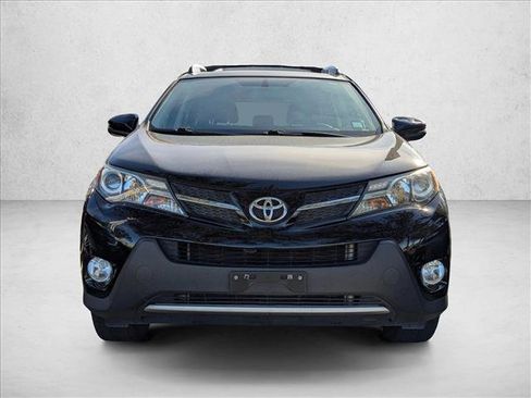Used 2015 Toyota RAV4 XLE image 2