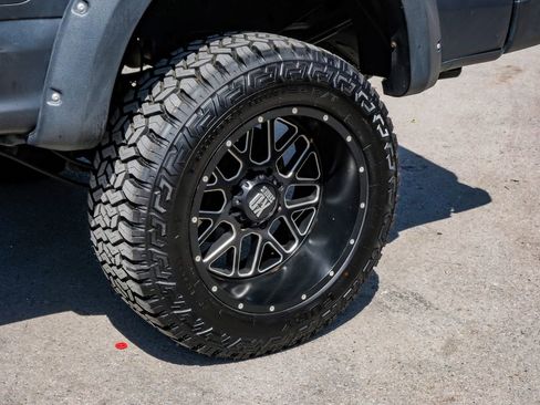 Used 2017 Ford F250 XLT w/ XLT Value Package image 62