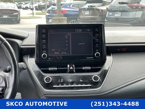 Used 2022 Toyota Corolla SE FWD image 16