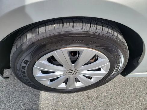 Used 2012 Volkswagen Jetta S FWD image 22