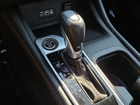 Certified 2023 Nissan Sentra SR w/ SR Premium Package FWD image 15