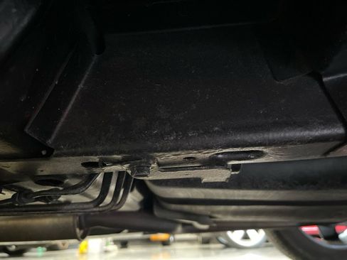 Used 2004 Chevrolet Monte Carlo SS w/ Dale Earnhardt Jr. Package image 58