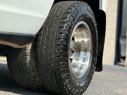 Used 2019 RAM 3500 Tradesman image 29