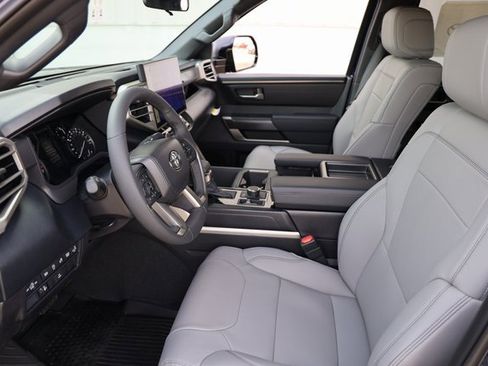 New 2026 Toyota Tundra SR5 image 10