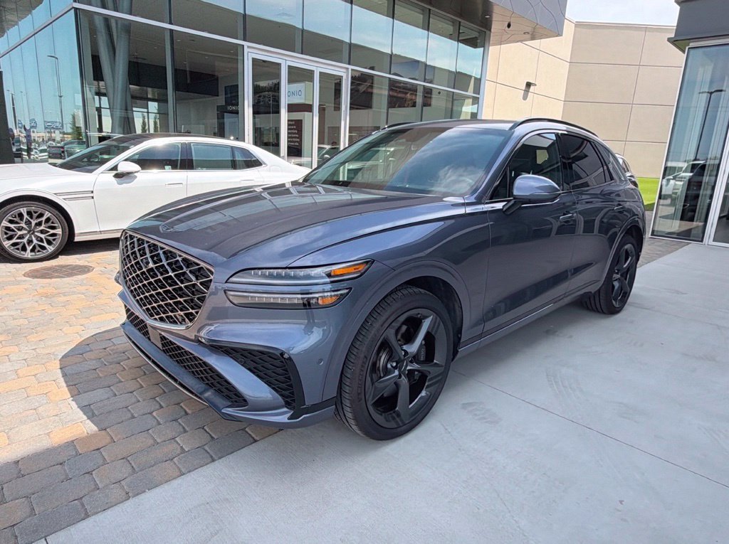 Used 2026 Genesis GV70 3.5T Sport Prestige AWD/4WD image 2