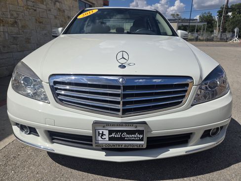 Used 2011 Mercedes-Benz C 300 Sedan image 14