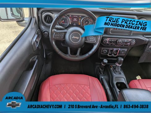 Used 2022 Jeep Gladiator Sport AWD/4WD image 15