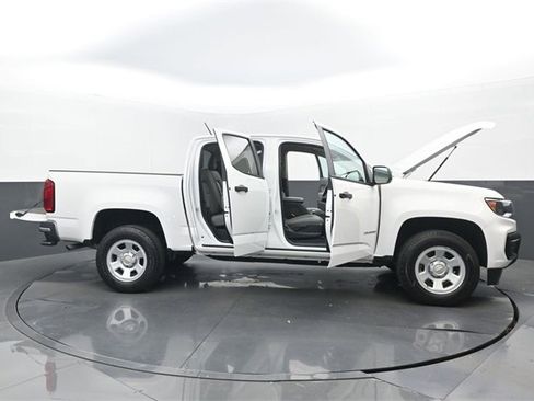 Used 2022 Chevrolet Colorado W/T image 32