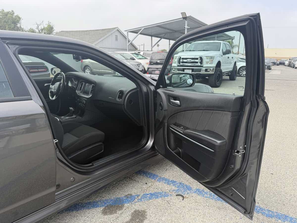 Used 2022 Dodge Charger GT RWD image 30