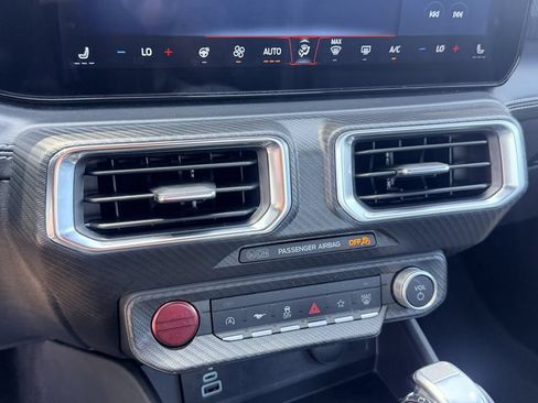 Used 2025 Ford Mustang Premium RWD image 18