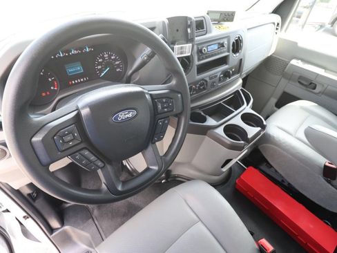 Used 2024 Ford E-350 and Econoline 350 Super Duty w/ Power Windows & Locks Group RWD image 6