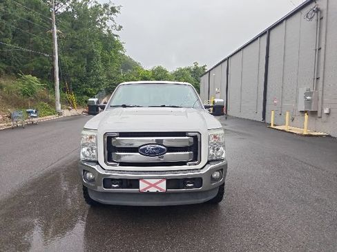 Used 2016 Ford F250 King Ranch w/ FX4 Off-Road Package AWD/4WD image 7