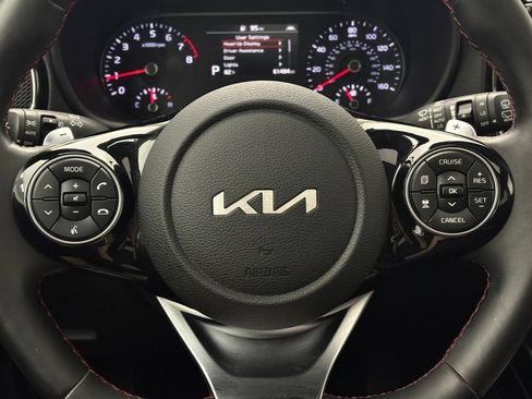 Used 2022 Kia Soul Turbo FWD image 20