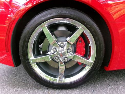 Used 2014 Chevrolet Corvette Stingray Coupe w/ 2LT Preferred Equipment Group RWD image 36