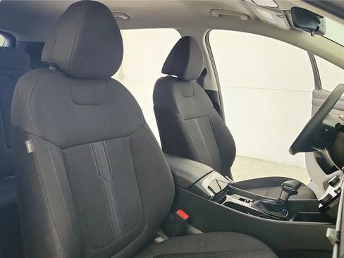 Used 2025 Hyundai Tucson SEL AWD/4WD image 38