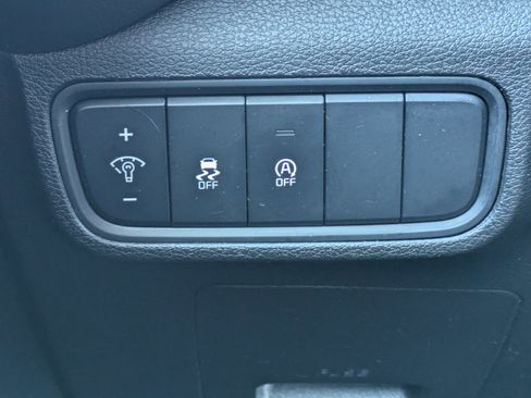 Certified 2023 Kia Soul LX FWD image 17
